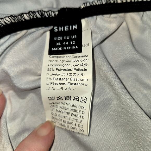 Shein XL Black Body Hugging Open Back Women's Sleeveless Sun Dress Miss 16 18 - Picture 3 of 5